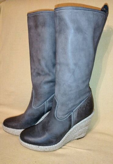 Čizme: Čizme, 39 na lalafo.rs — 4 Čizme: Čizme, 39 — 4