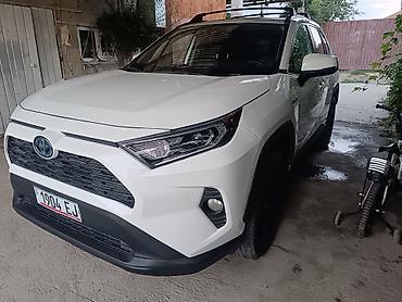 byd кроссовер: Toyota RAV4: 2021 г., 2.5 л, Автомат, Гибрид, Кроссовер — 3