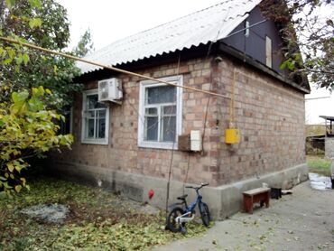 продажа домов в городе каракол обмен на квартиру: Дом, 60 м², 4 комнаты, Собственник, Косметический ремонт