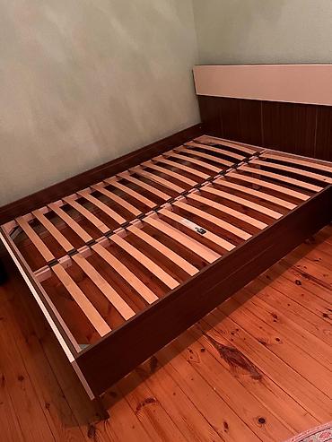 Çarpayılar: İki nəfərlik taxta çarpayı karkası - Ölçü: təxmini 160x200 sm — 2