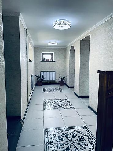 200: ✨ Продаётся просторный дом в Новопокровке! ✨ 🏡 Площадь дома — 200 м² — 4