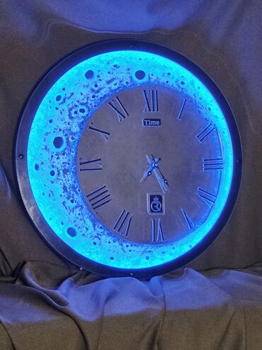 Sifarişlə əl işləri: 3d baralyef əl işi Saat və ayın birlikdə ahəngi Tamamilə əl işidir — 5