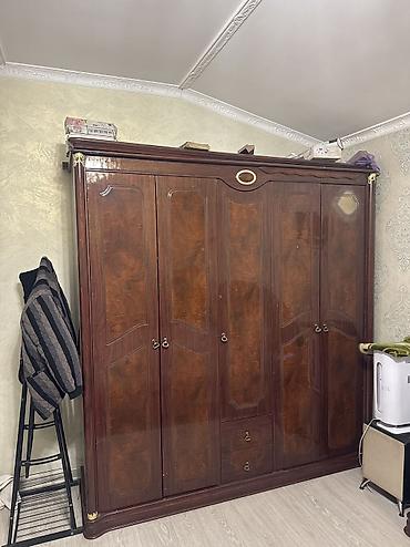 Спальный гарнитур, Б/у, Дерево, Самовывоз, цвет - Коричневый