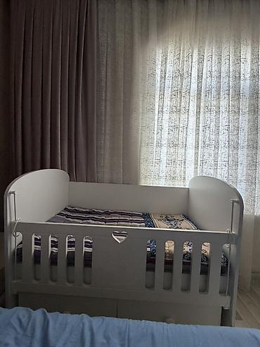 matras aliram: Oğlan və qız üçün, İşlənmiş, Dördbucaq, Beşik, Dəstsiz, Matras ilə, Yellənmə mexanizmsiz — 4