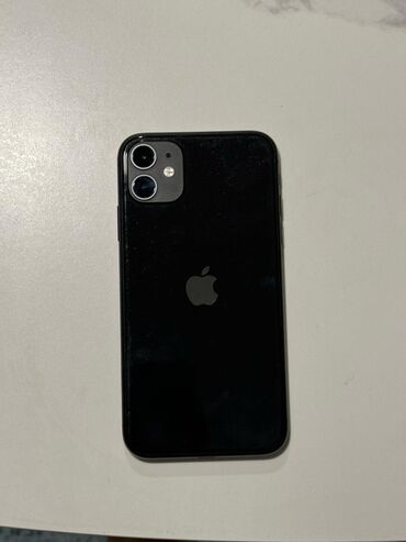 Apple iPhone: IPhone 11, Б/у, 128 ГБ, Черный, Защитное стекло, Кабель, Коробка, 84 %