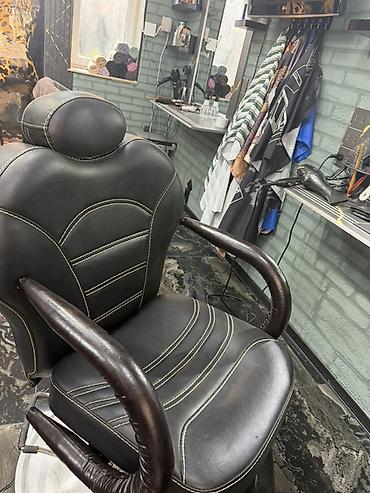 Salon, tibbi kreslolar: İşlənmiş, Saç kəsimi kreslosu — 3