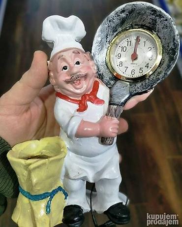Kitchenware Accessories: Drzac za cackalice Pekar sa satom Prelepi ukras za kuhinju — 1