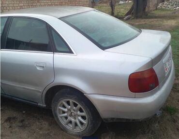 куплю ауди а4: Audi A4: 1996 г., 1.8 л, Автомат, Газ, Седан