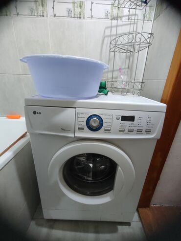 запчасти стиральный машины: Стиральная машина LG, Б/у, Автомат, До 6 кг