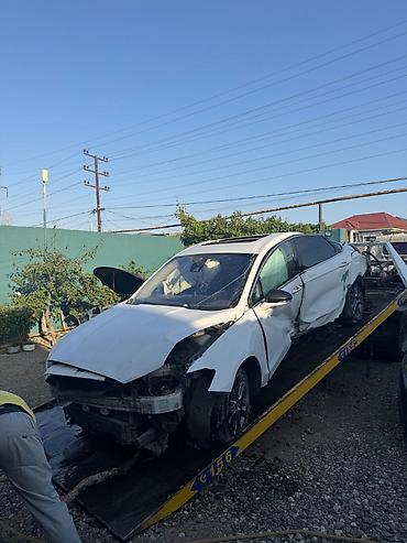 qəzali: Ford Fusion: 1.5 l | 2019 il 280000 km Sedan — 2