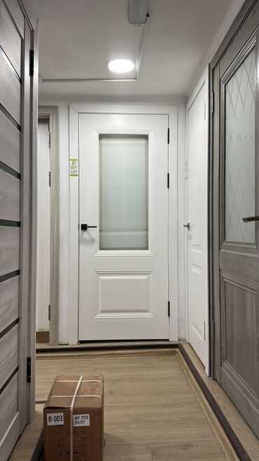 двери с двух сторон из бельгии: Ички эшик айнек менен, МДФ, түсү - Ак, x 80 см