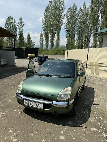 subaru impreza: Daihatsu : 1998 г., 1 л, Автомат, Бензин, Хэтчбэк — 5