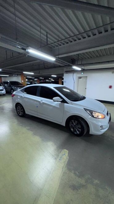 акцент хюндай: Hyundai Accent: 2018 г., 1.4 л, Автомат, Бензин, Седан
