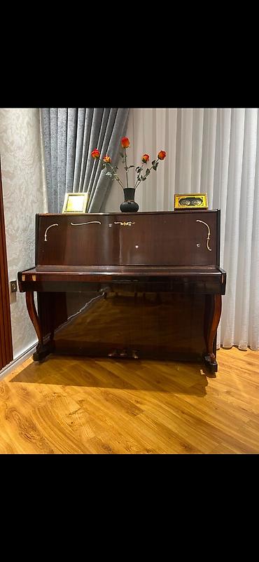 ney aleti: Kavkaz markalı klassik pianino satılır. 🎹 Səliqəli vəziyyətdədir, evdə — 5