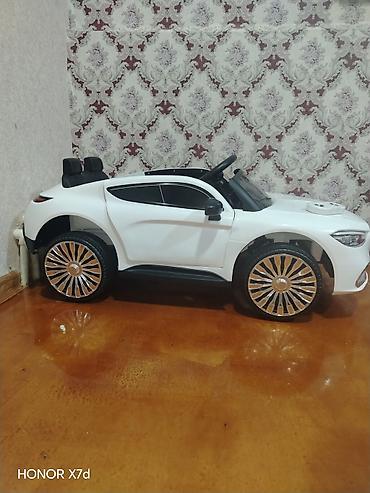Uşaq dünyası: Uşaq pultlu elektrik maşını - Korpus: ağ rəng, premium krossover — 5
