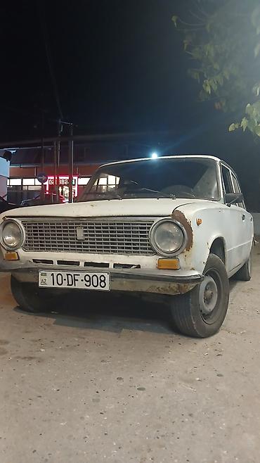 lada 07: VAZ 2101 “Jiquli” sedan - Kuzov: ağ rəng, 4 qapı, xrom bamperlər — 2