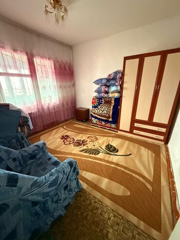 квартиры на исыкуле: 3 бөлмө, Чогуу жашоосу жок, Толугу менен эмереги бар