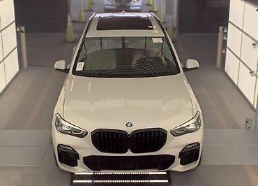 5700: BMW X5: 2020 г. — 7