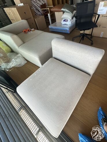 Usluge u domaćinstvu: Profesionalno dubinsko čišćenje i pranje tapaciranog nameštaja Usluga — 2