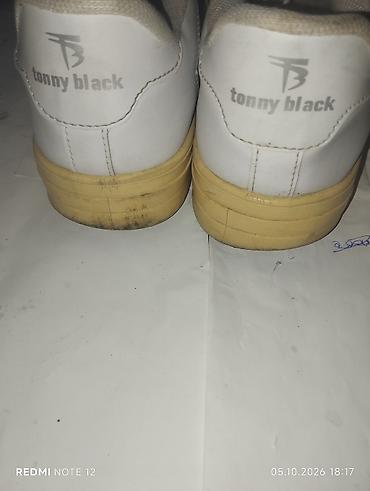 idman sort: Tonny Black ağ rəngli idman ayaqqabısı - Rəng: üst hissə ağ, altlıq — 3