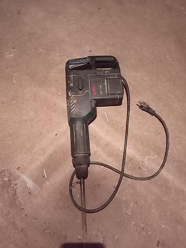 islenmis svarka aparati: Bosch GBH 11 DE – ağır işlər üçün peşəkar perforator/daşqıran - — 1