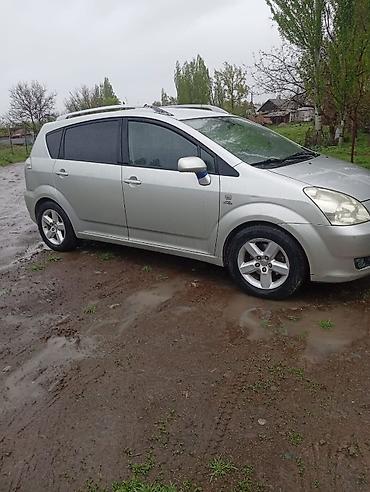 машина гибрид марки: Toyota Corolla Verso: 2005 г., 2 л, Механика, Дизель, Минивэн — 1