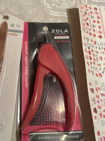 Manikür və pedikür məhsulları: Kutikul üçün vasitə, Ünvandan götürmə — 9