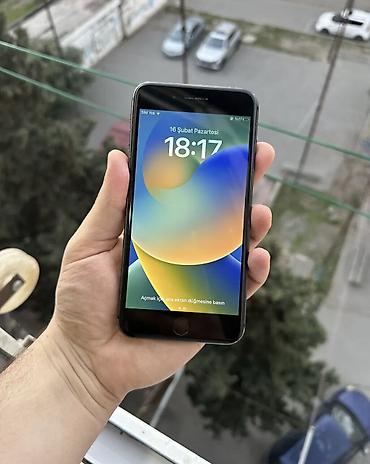 Apple iPhone: IPhone 8 Plus, 64 GB, Jet Black, Barmaq izi — 6