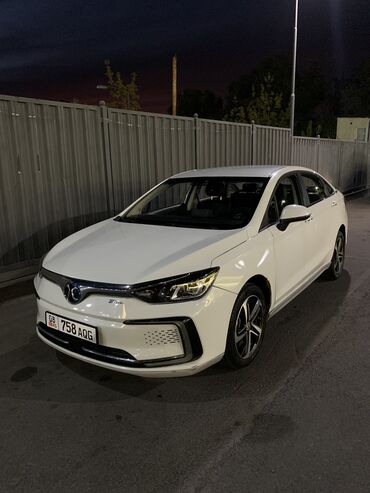 авто такси с выкупом: Продаю BAIC EU5 2019 год Электро 218 л.с. Машина в хорошем