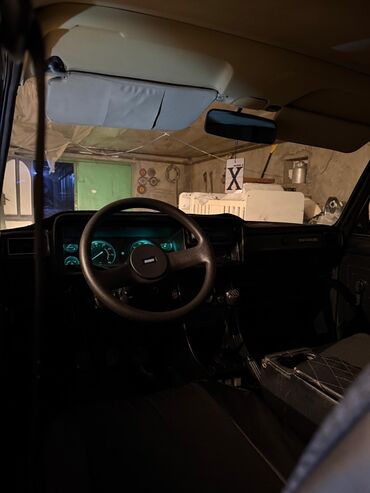 VAZ (LADA): Model: LADA (VAZ) 2107 sedan Kuzov: 4 qapı, ağ rəng Salon: klassik — 1