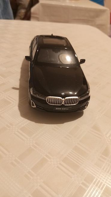 39 bmw: Məhsul: BMW 530 Li die-cast model avtomobil - Miqyas: təxmini 1:18 — 1
