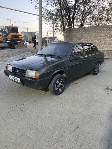 купить авто в бишкеке в рассрочку: ВАЗ (ЛАДА) 21099: 2003 г., 1.5 л, Механика, Бензин, Седан