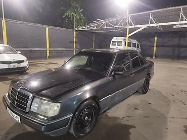 пл: Mercedes-Benz W124: 1993 г., 2 л, Механика, Бензин, Седан — 3