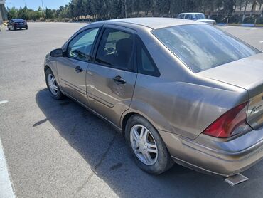 lalafo авто: Ford Focus: 1.8 л | 2002 г. 165000 км Седан