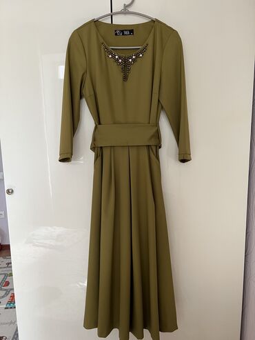 вязаное платье с поясом: Вечернее платье, Длинная модель, С рукавами, S (EU 36)
