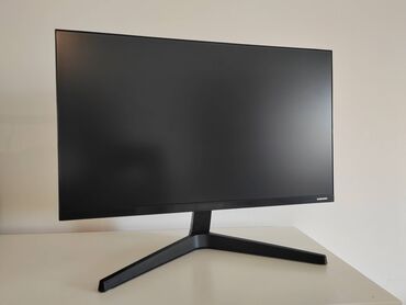 Monitori: Samsung IPS Monitor 24" Prodajem vrhunski monitor Samsung — 6