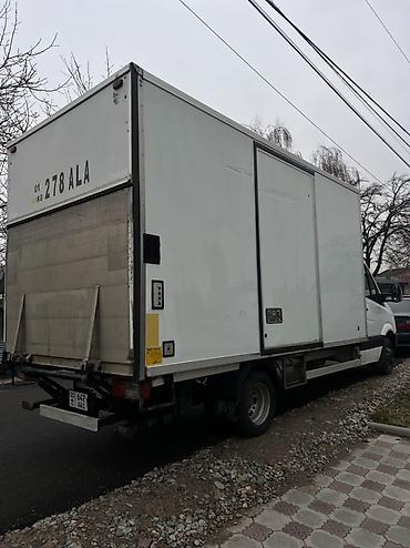 Грузовики: Грузовик, Mercedes-Benz — 5