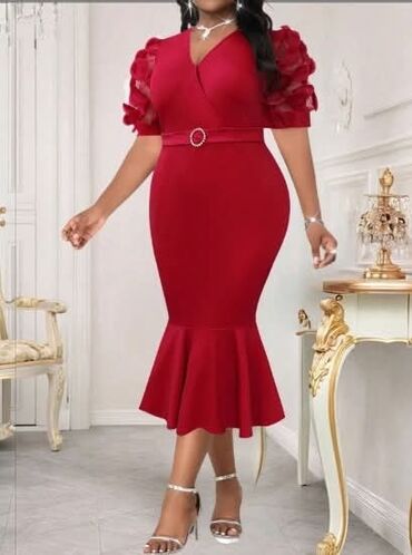 Haljine: Cena 3400din Vel 0XL,1XL,2XL,3XL,4XL Poručuje se, isporuka za nedelju — 7