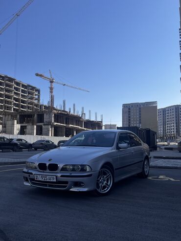 через банк машина: BMW 5 series: 2001 г., 3 л, Автомат, Бензин, Седан