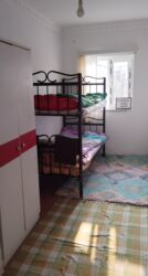 Otel və hostellər: 1Nəfər - 1Aylıq 100AZN 1 Nəfər - 1 GÜN 5m Hostel kimlər üçündür: • — 1