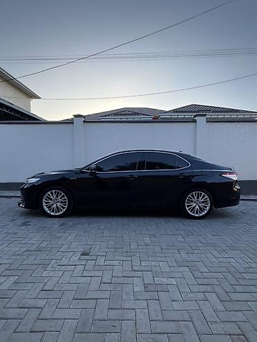 Toyota: Toyota Camry: 2020 г., 2.5 л, Гибрид, Седан — 2