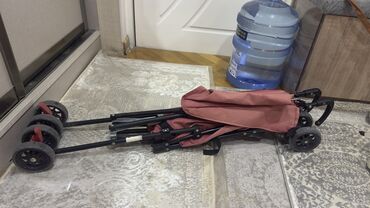 Gəzinti arabaları: Klassik gəzinti arabası, İşlənmiş, Yaş: 6-12 ay — 7