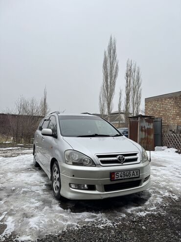машины токмок: Toyota Ipsum: 2003 г., 2.4 л, Автомат, Бензин, Вэн/Минивэн