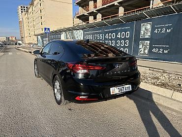 Hyundai: Hyundai Elantra: 2019 г., 2 л, Автомат, Бензин, Седан — 6