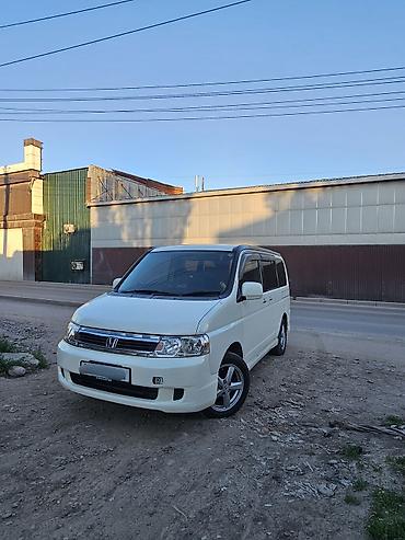 Honda Stepwgn: 2003 г., 2 л, Бензин, Минивэн