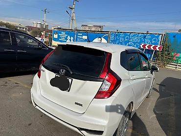 sprinter bazar: Honda Fit: 2019 г., Автомат, Хэтчбэк — 1