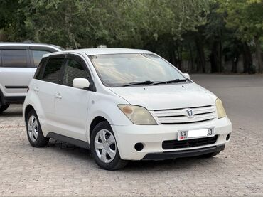 corolla runx: Toyota ist: 2004 г., 1.3 л, Бензин