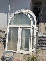 Tavan: Plastik pəncərələr