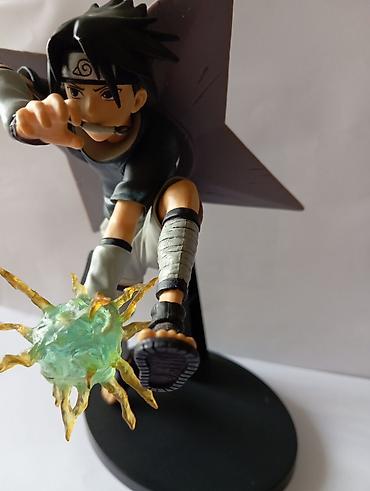 hoverboard cena: Anime figura – Naruto serijal, lik u borbenoj pozi na stalku - — 1