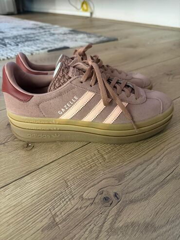 Patike: Adidas, 40 — 2